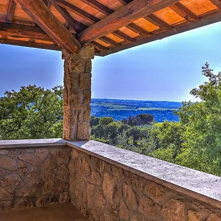 Poggio 6, Emma Villa Baschi