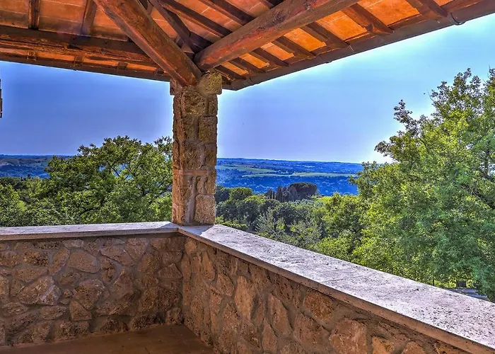 Poggio 6, Emma Villa Baschi